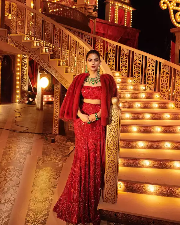 Isha Ambani Stuns in Manish Malhotra's Red Embroidered Lehenga