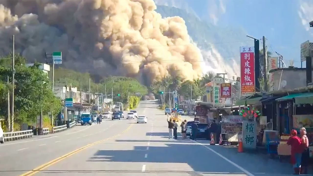 Hualien Hit by Massive Landslide After 7.4 Magnitude Quake in Taiwan on April 3, 2024. Pc:cnn