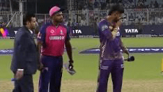 Shreyas Iyer's coin-kissing fails at toss against RR